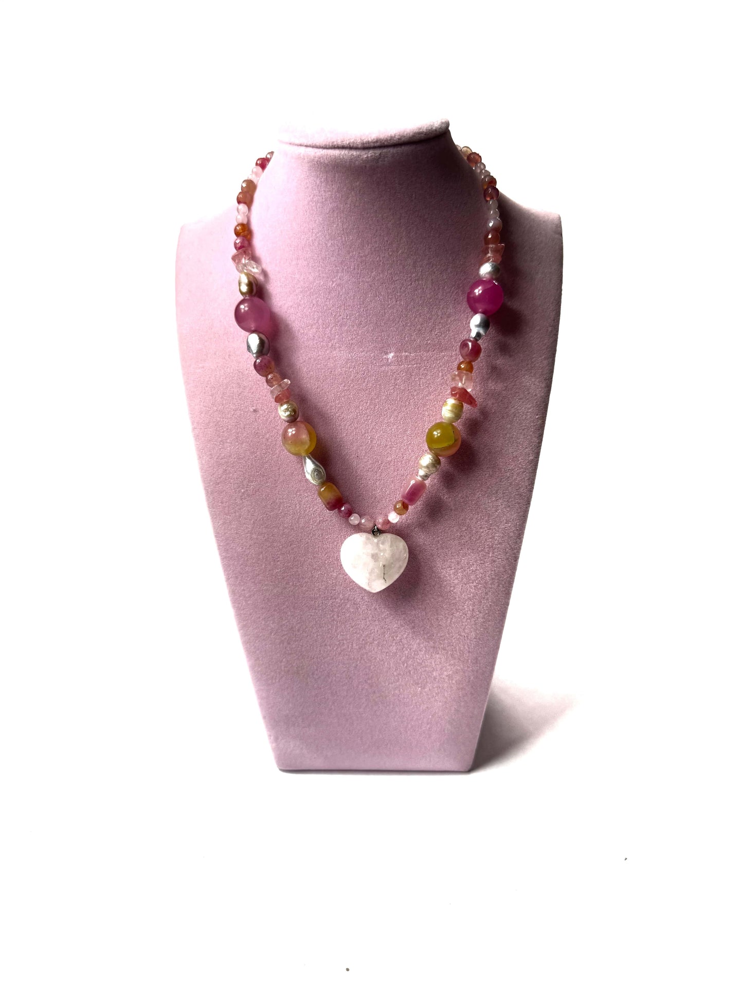Collar corazón jade